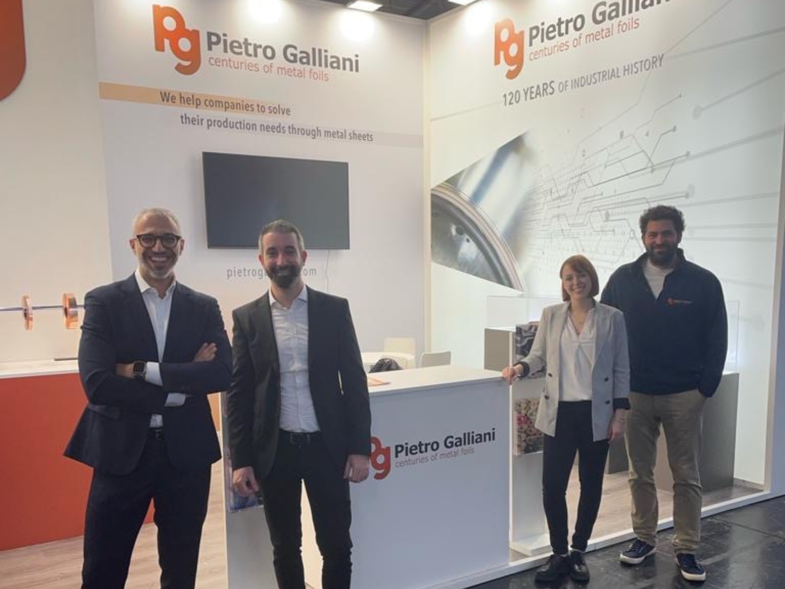 team Pietro Galliani alla fiera productronica